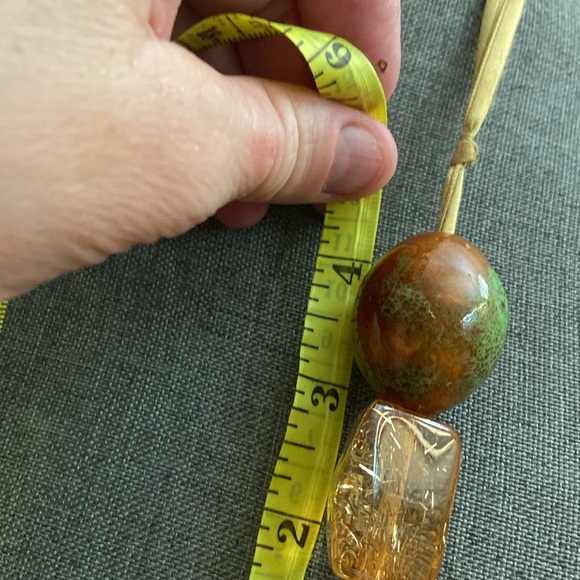 Vintage 90s Ceramic Glass & Lucite Statement Necklace - Picture 3 of 11